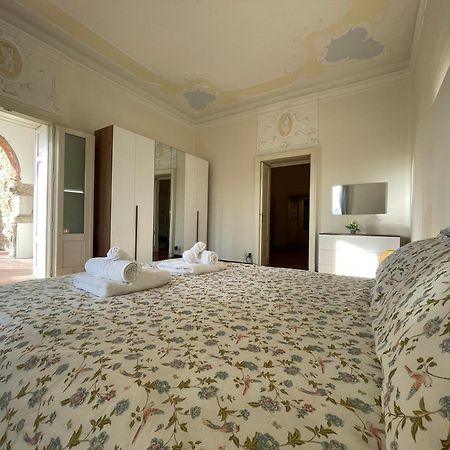 Bg Central Royal Suite Con Parcheggio - Vista Citta Alta Bergamo Exterior foto