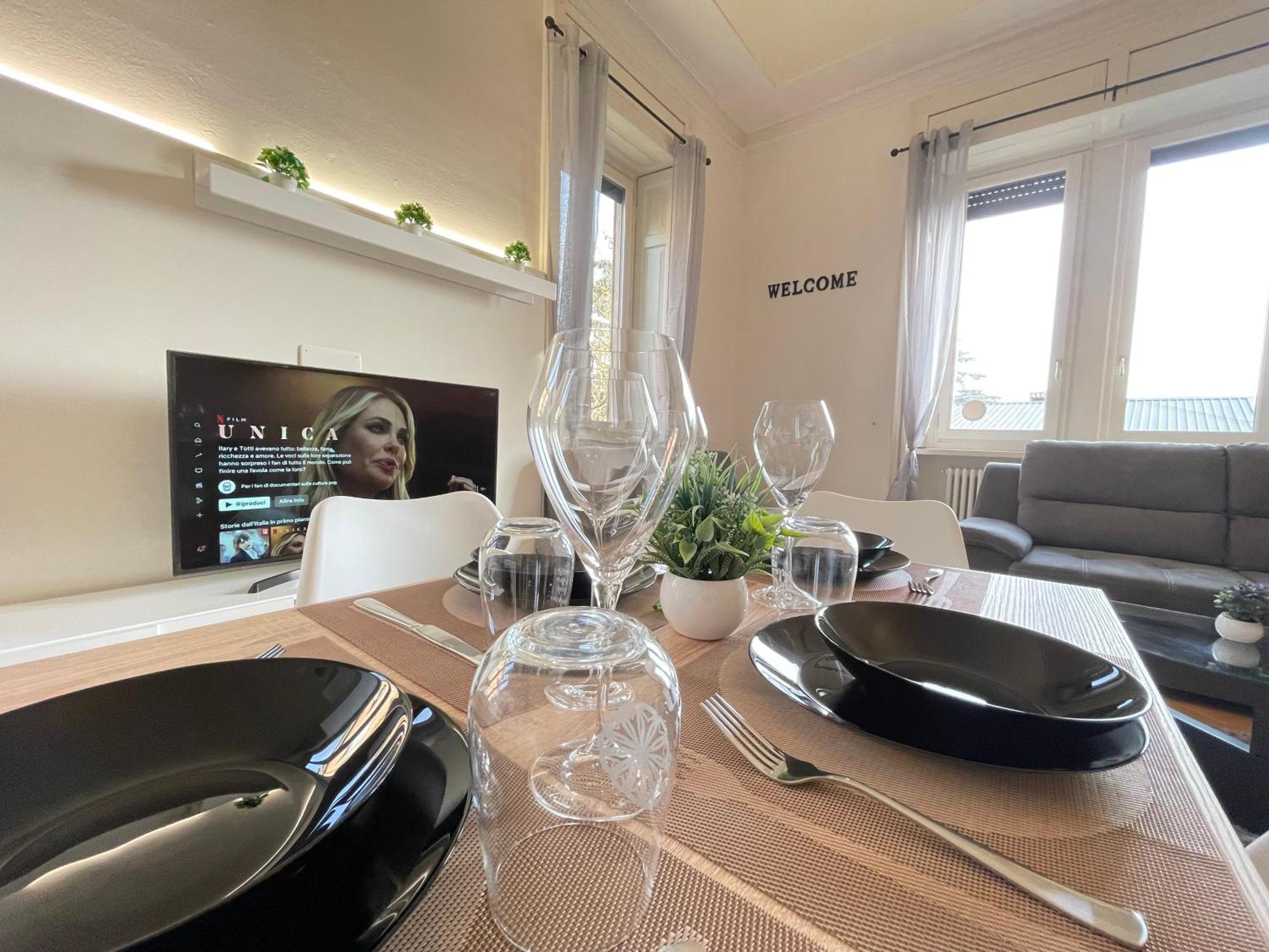 Bg Central Royal Suite Con Parcheggio - Vista Citta Alta Bergamo Exterior foto